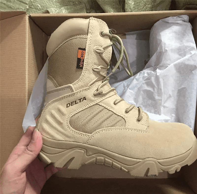 Botas Outdoor Liviana Caña Alta Acolchadas Delta CZ7