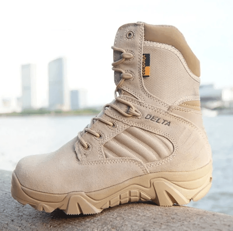 Botas Outdoor Liviana Caña Alta Acolchadas Delta CZ7