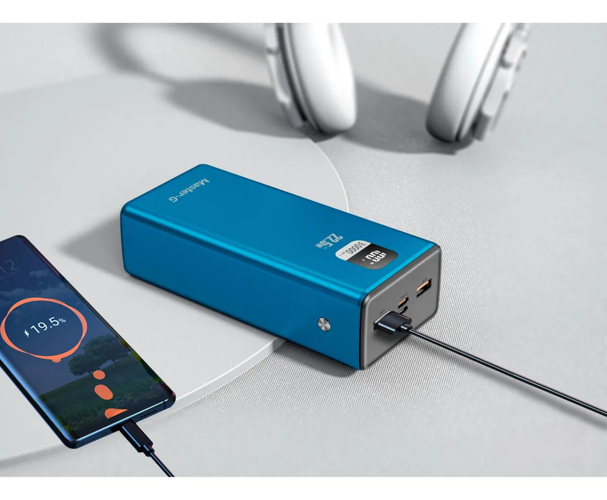 Cargador Portatil Bateria Power Bank Master-g 30000mah 22.5w Color Azul